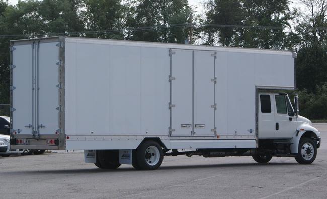 26' INTERNATIONAL EXTENDED CAB 26' INTERNATIONAL EXTENDED CAB