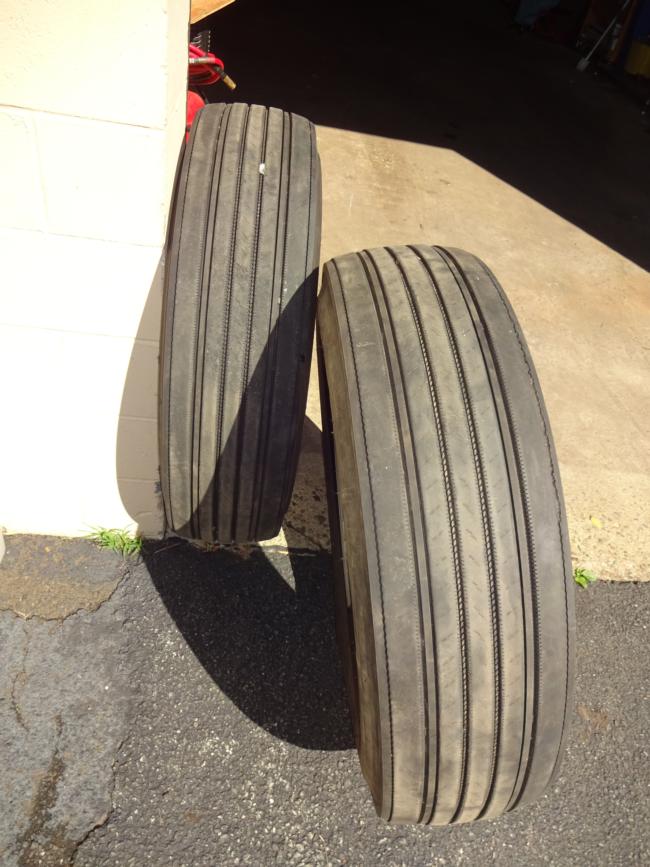 TWO EXCELLENT CONDITION BRIDGESTONE RADIAL STEER TIRES   OR SPARES
295  75  R 22.5
BOTH CAME NEW AS STEERING TIRES ON MY VOLVO TRACTOR WHEN ONE TIRE WENT FLAT I REMOVED BOTH AND REPAIRED FLAT WITH PRO CENTECH PATCH AS SEEN. THE OTHER TIRE IS FINE.
WHEN REMOVED THEY HAD ABOUT 46,000 MILES. 