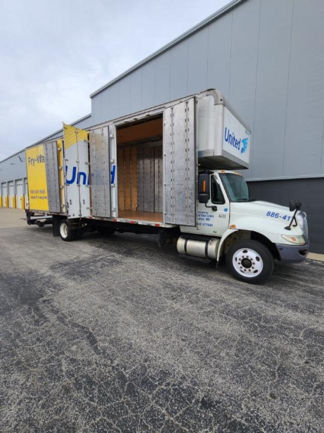 2008 International 4300 ,2015 (5) Pallet Vault Liftgate Moving Van Dt 466, Allison Automatic Trans, Airride Suspension. 

We Will Remove All Decals If Your Not A Unigroup Agent. 

Several Matched Units