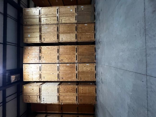 Used-STORAGE-VAULTS
IN-GOOD
