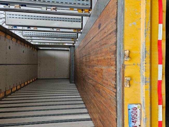 34-foot-city-container-trailer,-
