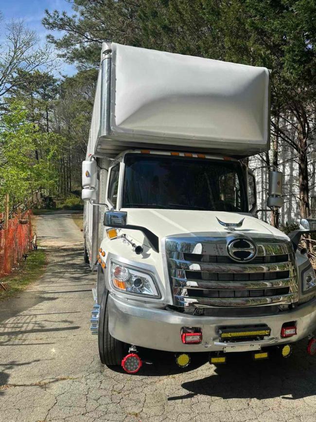 2014-Hino-model-L6-145к-miles-non