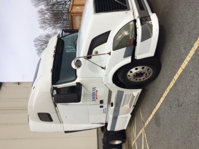 2005-Volvo-Sleeper---705,595-miles,-