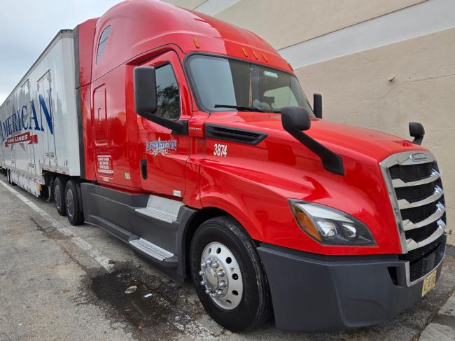 2019-Freightliner-Cascadia-(auto)-