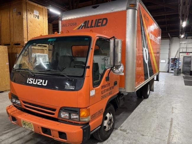2004-Isuzu-NPR-4-cyl-Diesel-----16