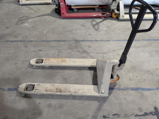 5k-pallet-jack-(2-available)-