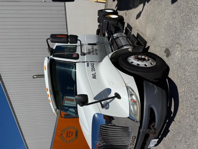 2011-International-Transtar-8600,-

