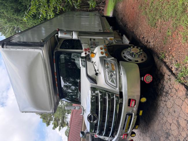 -----2022-body-Hino-model-L6-with