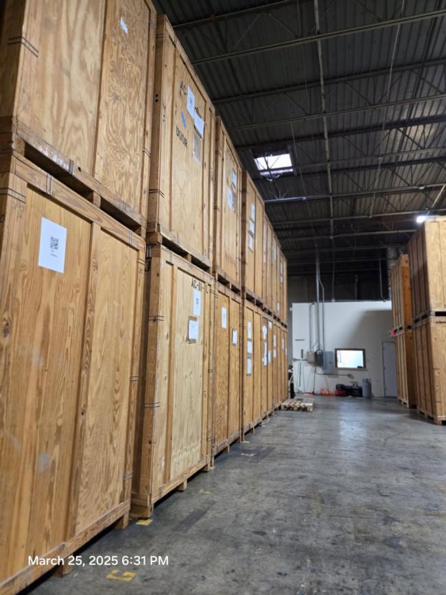 86-Used-Storage-vaults-with-Klimps