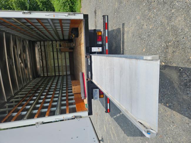 I-am-selling-my-2023-NPR-20ft-box