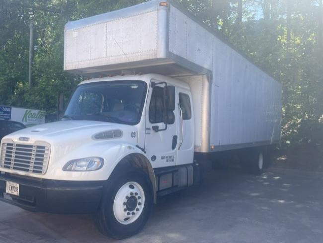 The-Freightliner-Business-Class-M2