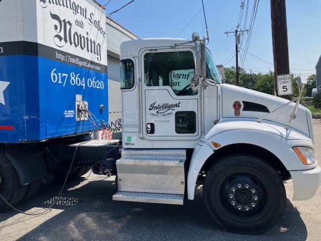 2012-Kenworth-T370-single-axle-day