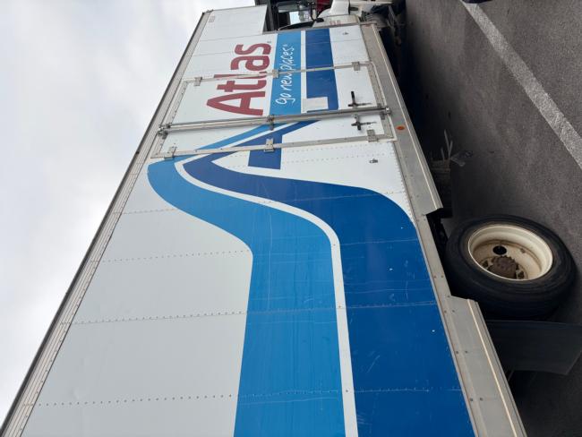 2018-Hino-268-Box-truck.-We-have