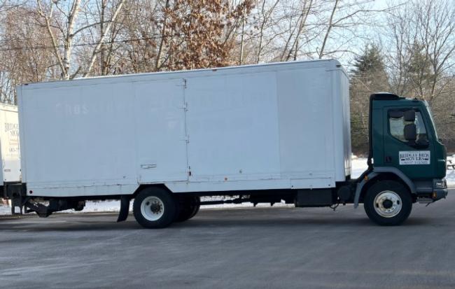 2014-Kenworth-K370-with-Cummins